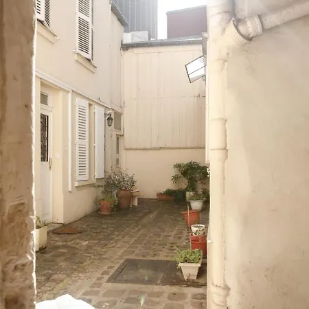 Paris-vaugirard Apartment